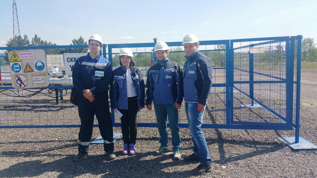 На площадке первых Российских метаноугольных скважин. Талдинское метаноугольное месторождение, май 2016 года.