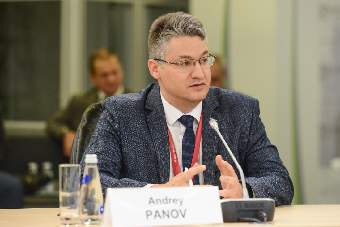 Исполняющий обязанности заместителя губернатора Кемеровской области по промышленности, транспорту и экологии Андрей Панов