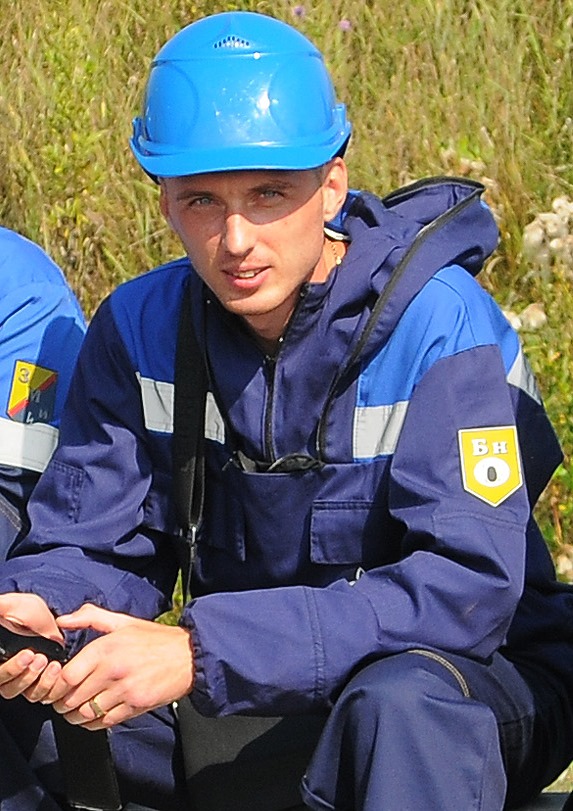 Петр   Усенко — победитель в категории «Лучший слесарь КИПиА»