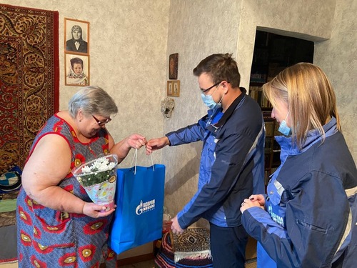 Совет молодых специалистов «Газпром добыча Кузнецк» в гостях у Лилии Федоровны Грибовой